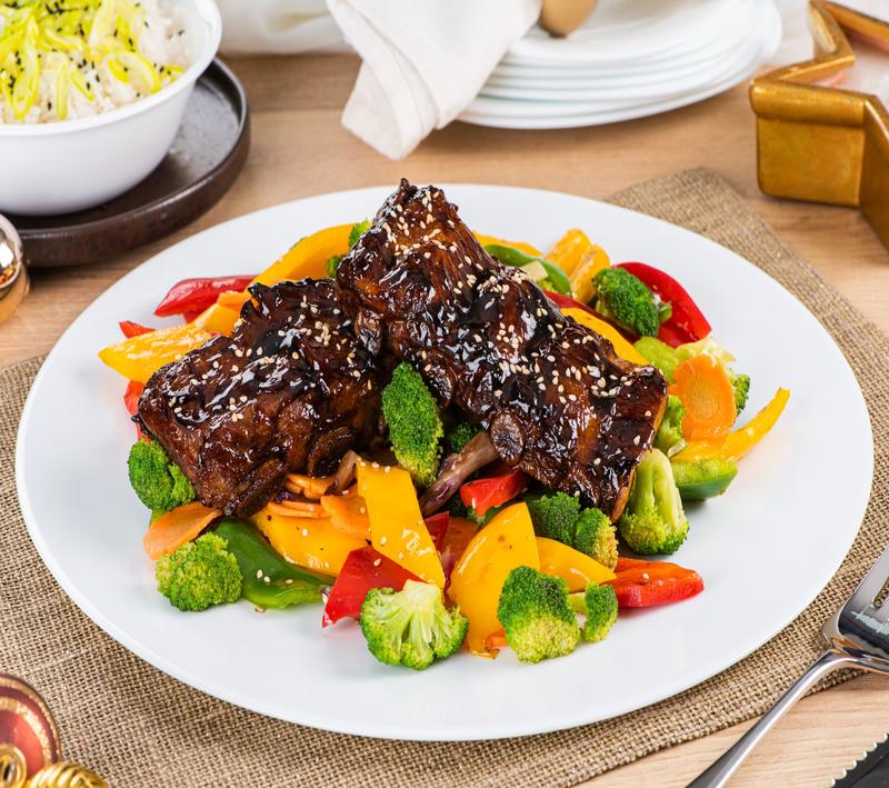 17743-COSTILLAS TERIYAKI CON VEGETALES ORIENTALES (1)