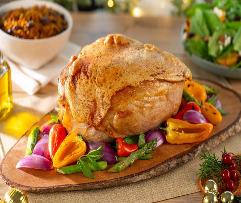 MEDIA PIERNA DE CERDO CON ARROZ NAVIDEÑO
